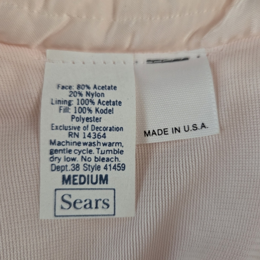 VINTAGE SEARS Pink Quilted Satin Bed Jacket Coquette Romantic - Picture 8 of 8